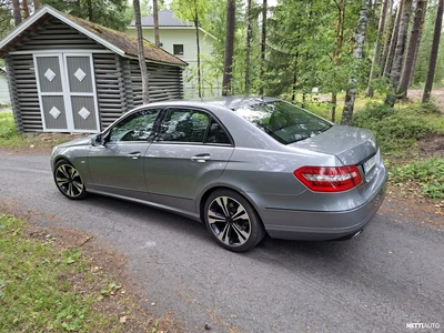 Mercedes-Benz E 350 CDI Avantgarde 2010, kuva 4/10
