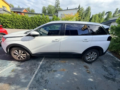 Peugeot 5008 2017, kuva 6/19