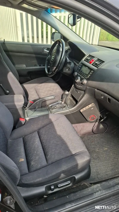 Honda Accord 2,4i EXECUTIVE 2006, kuva 3/6