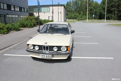 BMW 316 1979, photo 2/23