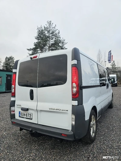 Opel Vivaro 2014, photo 4/13