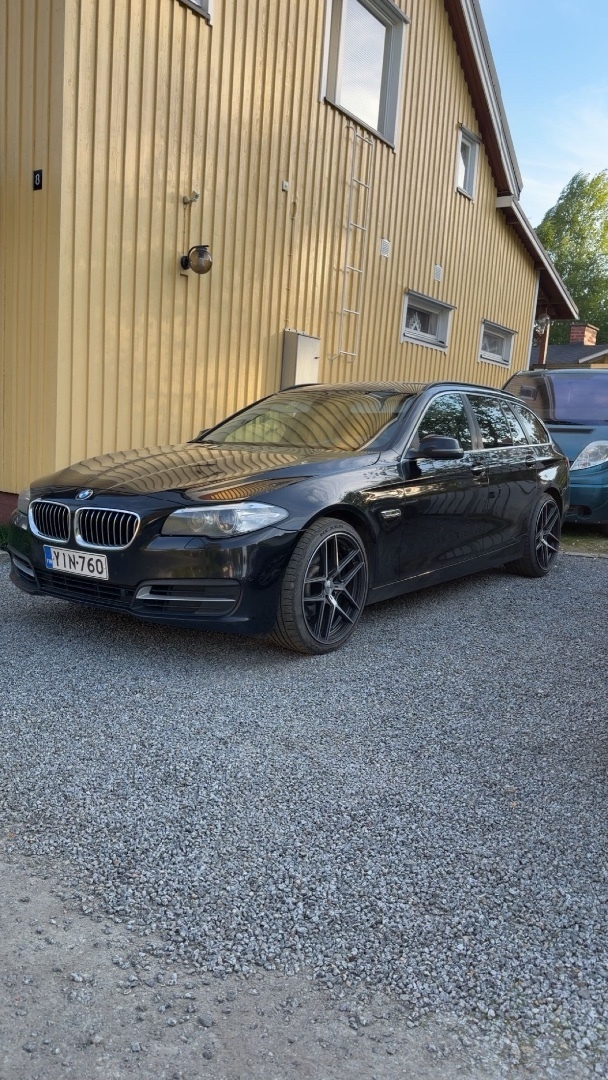 BMW 518
