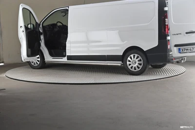 Renault Trafic 2021, photo 7/30