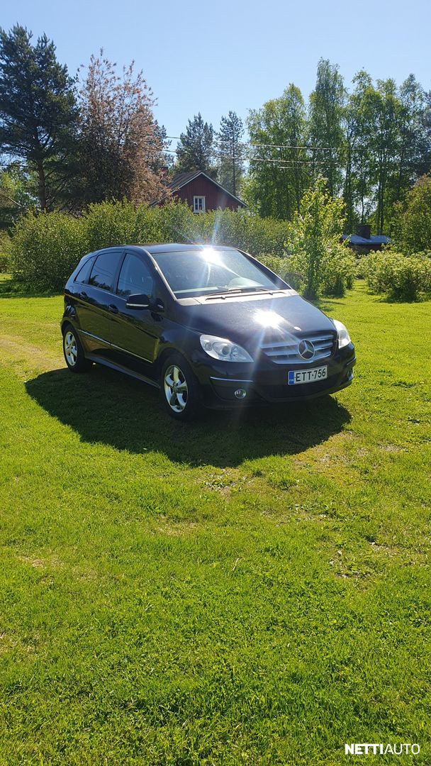 Mercedes-Benz B