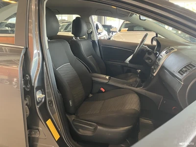 Toyota Avensis 2014, kuva 4/8