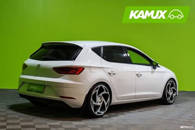 Seat Leon 1,0 TSI 115 Ecomotive Style 2017, kuva 2/32