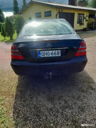 Mercedes-Benz 200 2003, kuva 5/8