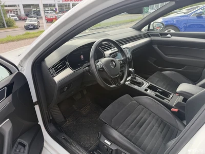 Volkswagen Passat 2017, photo 5/6