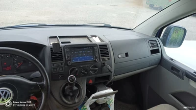 Volkswagen Transporter 2008, photo 6/8