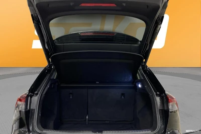 Audi Q4 e-tron 45 e-tron quattro 2023, kuva 3/8