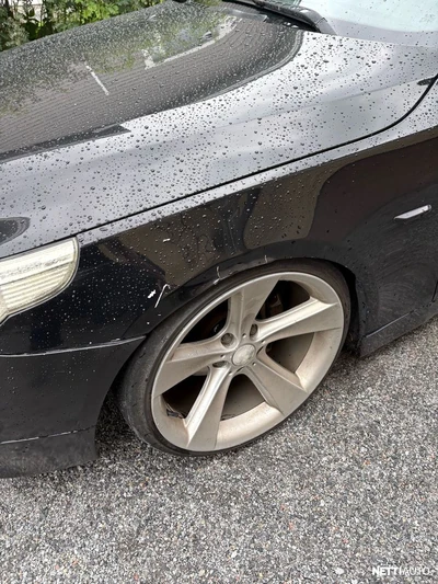 BMW 3.0 2005, photo 2/2