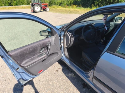 Renault Laguna 2005, kuva 3/10