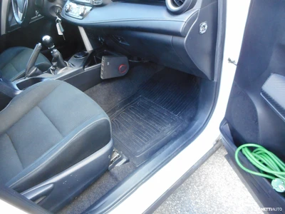 Toyota RAV4 2014, kuva 7/25