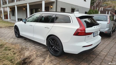 Volvo V60 D3 Business aut 2020, photo 4/8