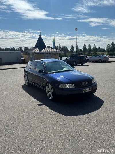 Audi S4 1999, photo 6/11