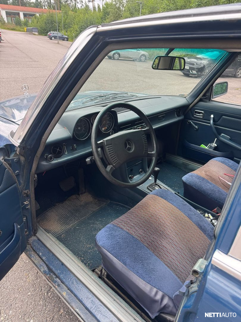 Mercedes-Benz 115 1974, kuva 3/4