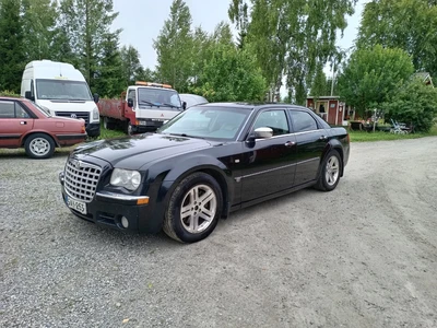 Chrysler 300C 2007, photo 2/9