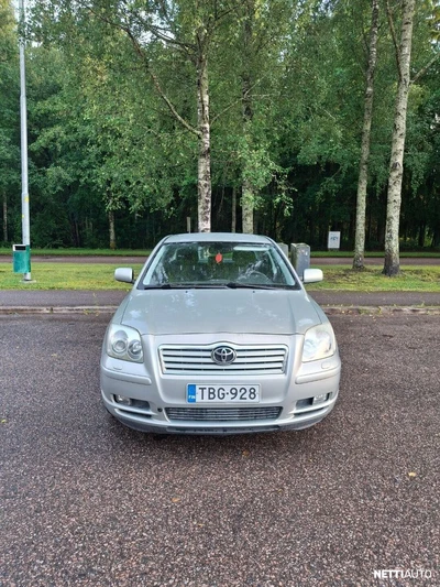 Toyota Avensis 2003, kuva 2/12