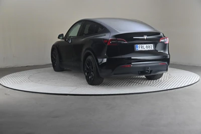Tesla Model Y Long Range AWD 2023, kuva 2/10