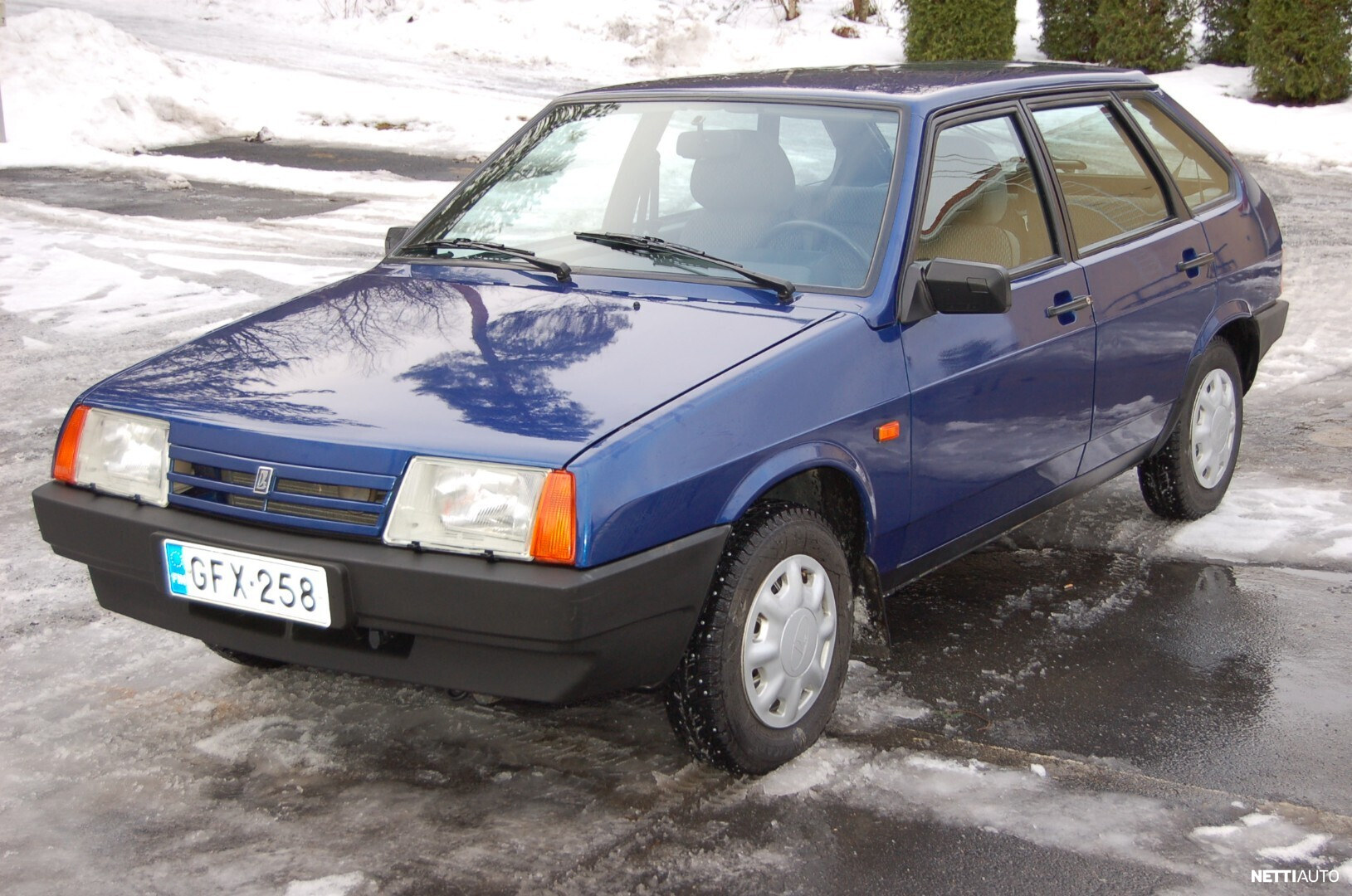 Lada Samara