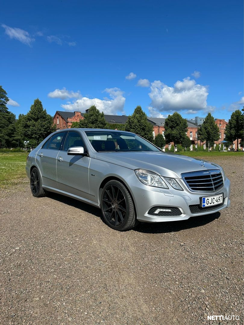 Mercedes-Benz E