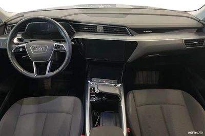 Audi Q8 e-tron 2024, photo 7/24