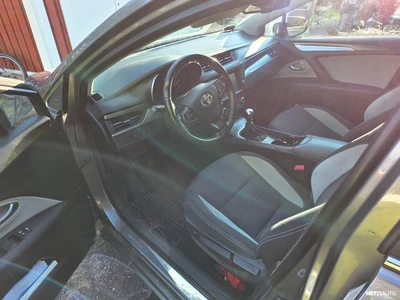 Toyota Avensis 2016, kuva 7/9