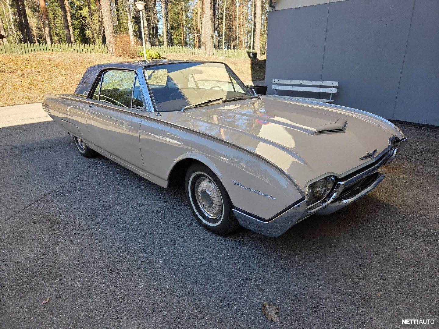 Ford Thunderbird