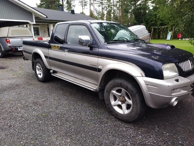 Mitsubishi L200 2005, kuva 3/8