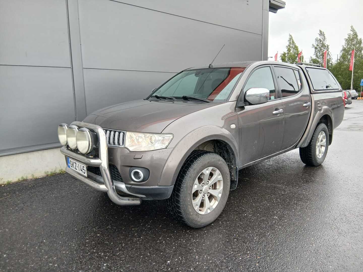Mitsubishi L200