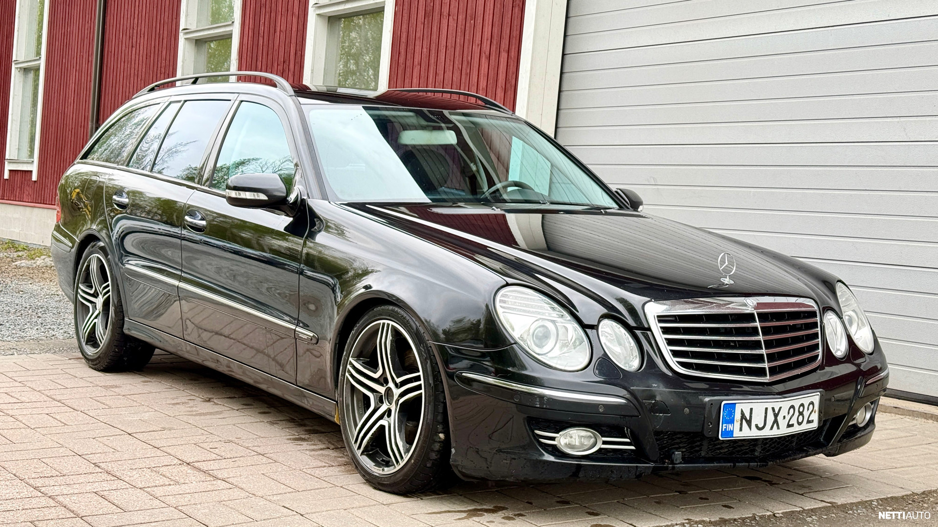 Mercedes-Benz E