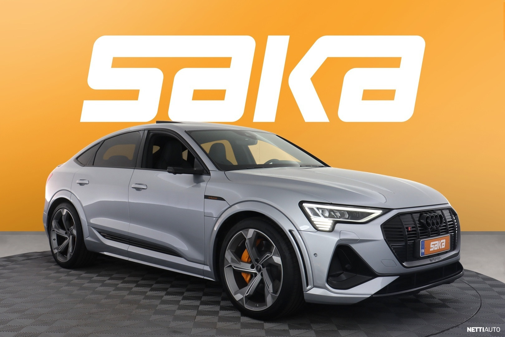 Audi e-tron