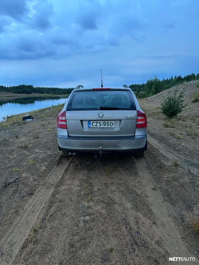 Skoda Octavia 2007, kuva 1/9