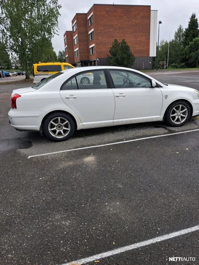 Toyota Avensis Toyota avensis 2003, kuva 3/10