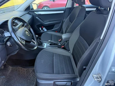Skoda Octavia 2019, kuva 4/8