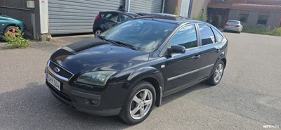 Ford Focus 2005, photo 3/29