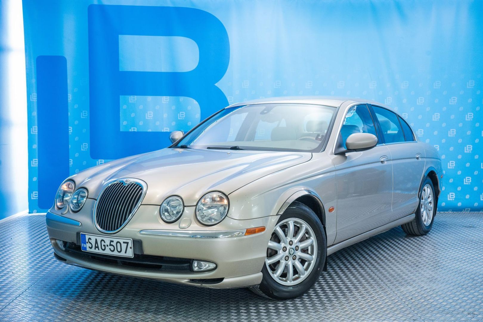 Jaguar S-Type