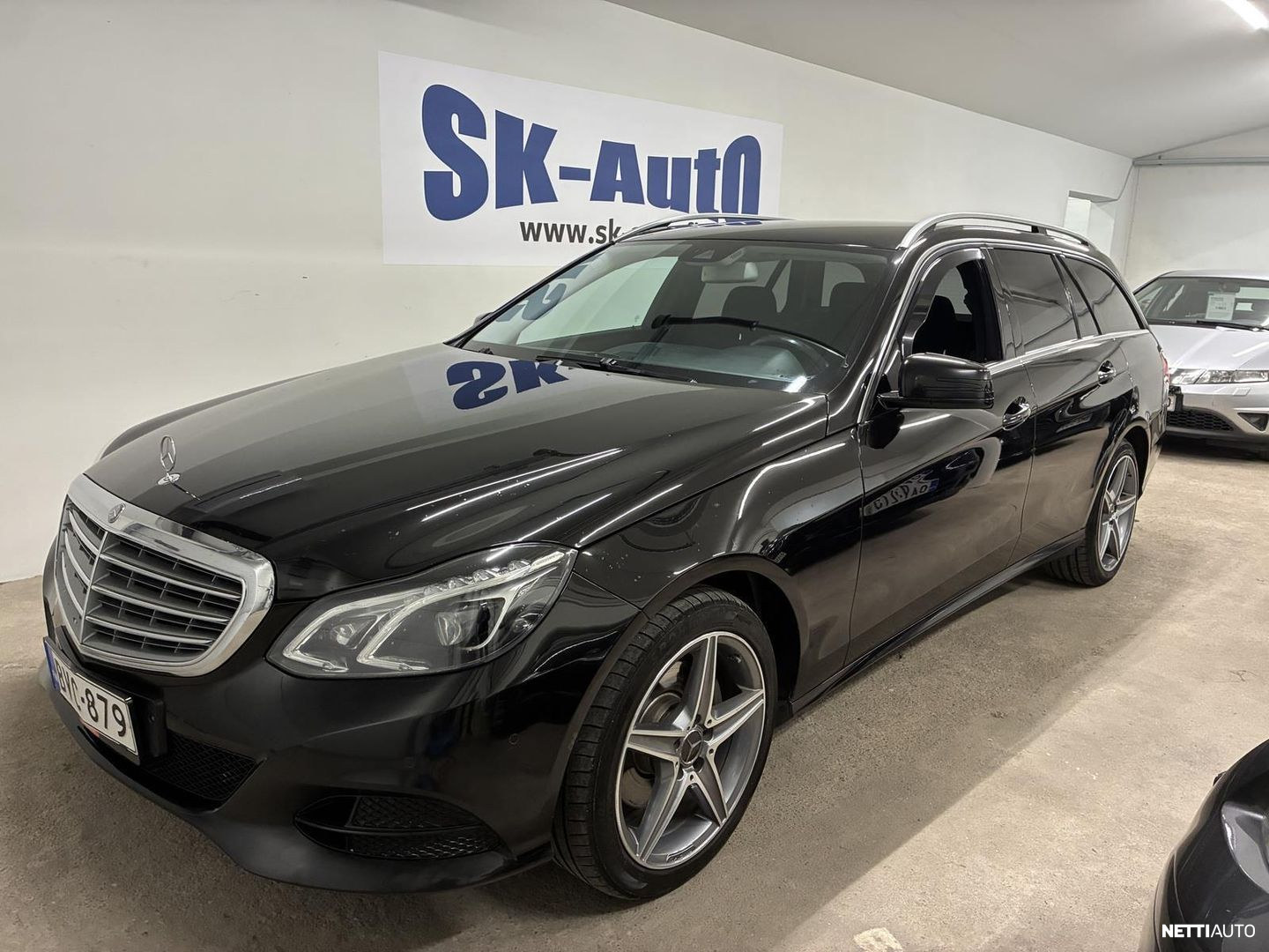 Mercedes-Benz E