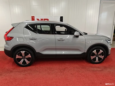Volvo XC40 2023, kuva 2/35