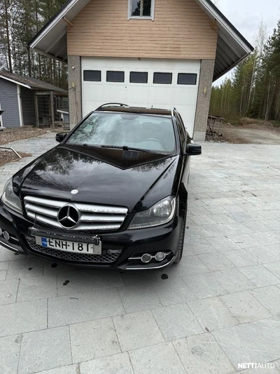 Mercedes-Benz C 220 2013, kuva 1/19