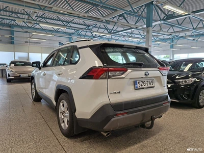 Toyota RAV4 2022, photo 3/8