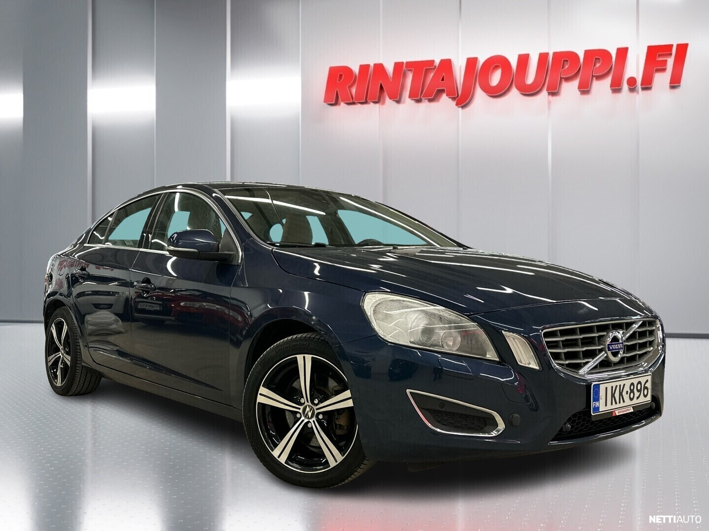 Volvo S60 T5 Momentum aut / Suomi auto / Jakopää ketjulla