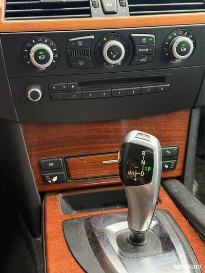 BMW 525 2009, photo 6/12