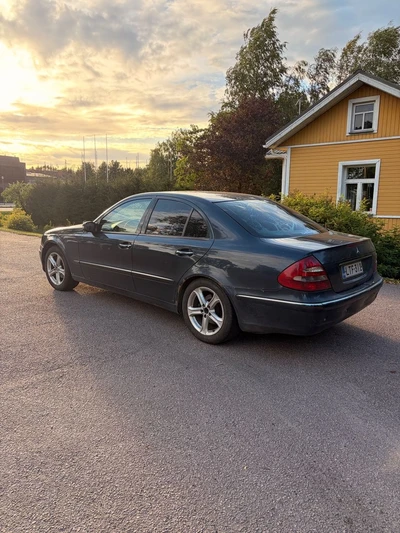 Mercedes-Benz E 2003, kuva 3/19