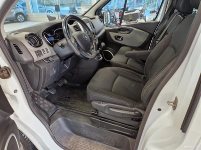 Nissan NV300 2018, photo 5/18