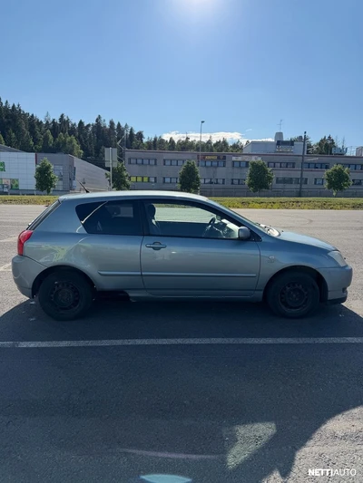 Toyota Corolla 2002, kuva 4/18