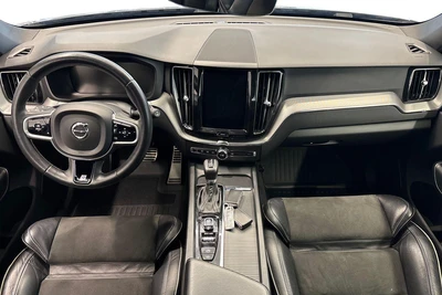 Volvo XC60 D4 AWD R-Design aut 2018, photo 7/35