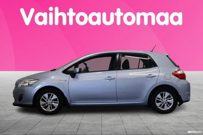 Toyota Auris 1,8 HSD Linea Sol 5ov 2011, kuva 6/22