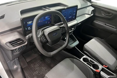 Ford Transit Courier 2025, photo 7/25