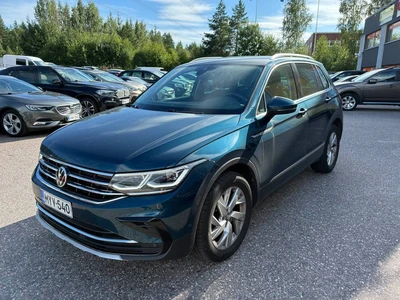 Volkswagen Tiguan 2020, photo 1/6